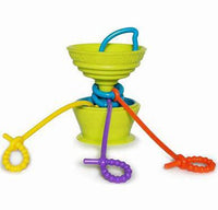 Grapple Green Toy Tether